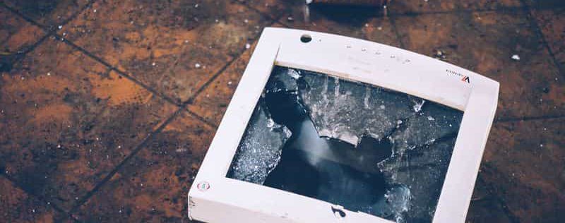 7 Ways to Deal with Vandalism at Work